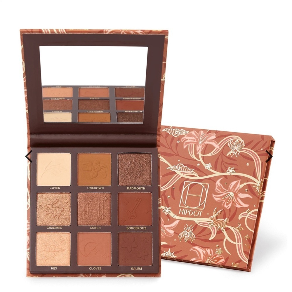🌿 HIPDOT WITCHY WARMS PRESSED PIGMENT & GLITTER PALETTE